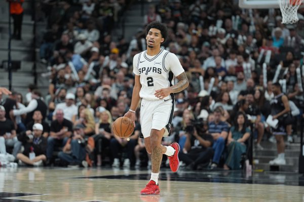 线上配资开户网 哈珀单节12分 平马刺队史新秀季后赛任意单节得分纪录&由马努保持